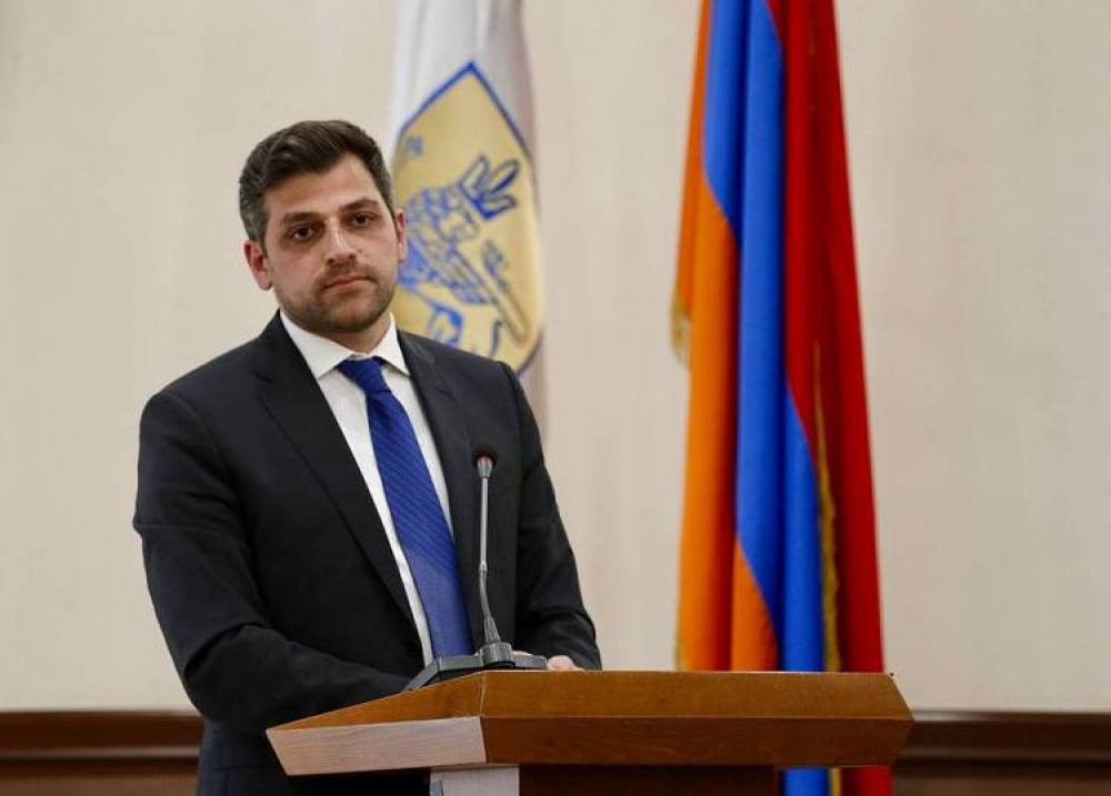 Նույն խցում են նստեցրել, որ գաղտնալսեն․ «Հրապարակ»