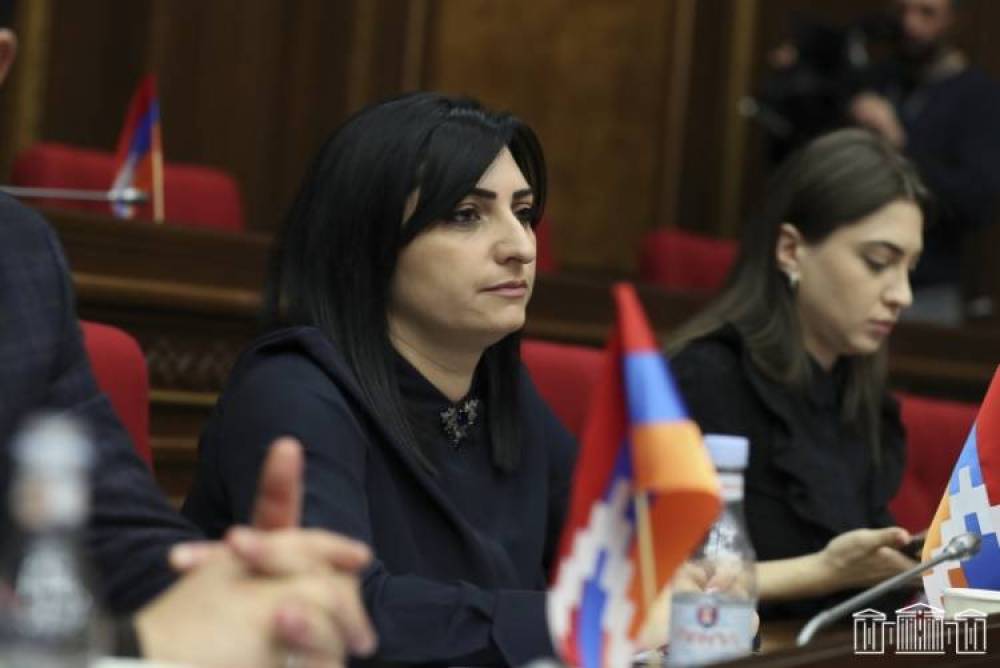 Ինչու է Թագուհի Թովմասյանը ՔՊ-ի պարտականություններն իր ուսերին վերցրել․ «Հրապարակ»