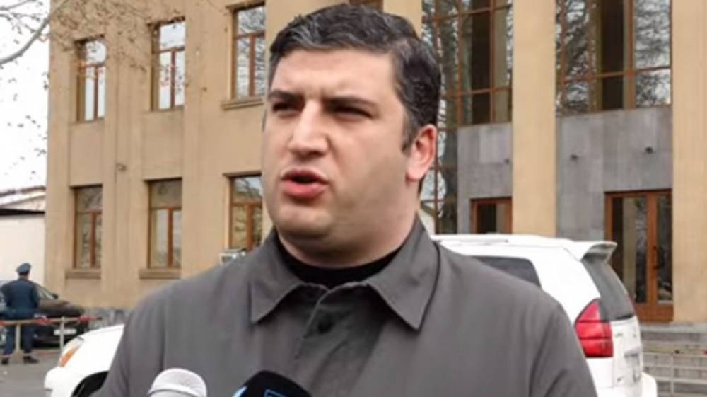Հասարակության աջակցության բացակայությունն է Փաշինյանի վախերն այսպես սրում. Դանիելյան