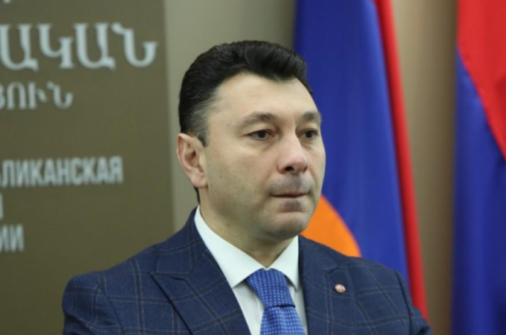 Չի կարելի դառնալ հավաքական Արևմուտքի քարոզչության հերթական զոհը՝ դառնալով հակառուսական պլացդարմ. Շարմազանով