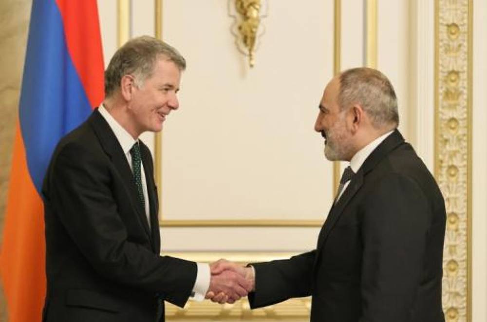 Զելենսկու այցը ՀՀ որոշվել էր Բրիտանիայի պահանջով, նա իբր ռազմագերիներին Բաքվից պետք է բերեր