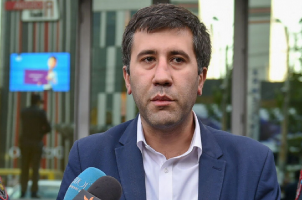 Նարեկ Սամսոնյանին բռնել են, որ փակեն «Իմնեմնիմի» հաղորդաշարը. Փաստաբան