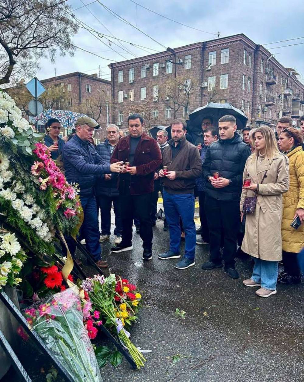 «Միասնություն» համազգային շարժման կամավորներն իրենց օգնությունն են առաջարկում Մոսկվային