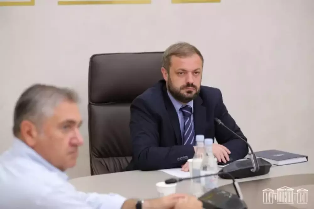 Ով կփոխարինի Գևորգ Պապոյանին․ ՔՊ-ն այսօր նիստ կանի․ «Հրապարակ»
