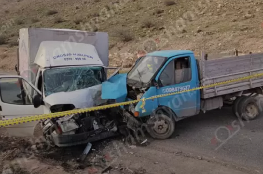 Խոշոր ավտովթար՝ Կոտայքում․ վարորդները տեղափոխվել են հիվանդանոց