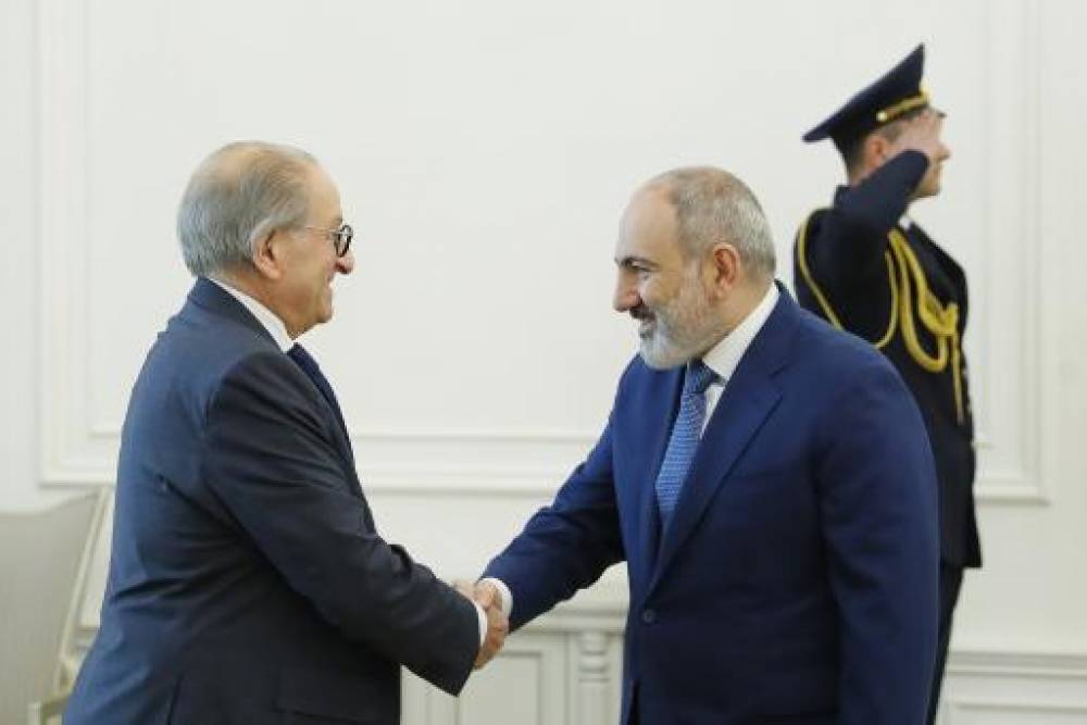 Փաշինյանը բարձր է գնահատել տնտեսական ուղղություններով շվեյցարահայ գործարարի գործունեությունը ՀՀ-ում