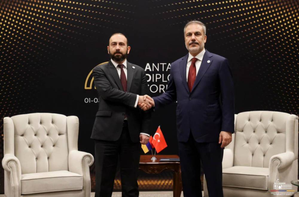 Հայաստանի և Թուրքիայի ԱԳ նախարարները քննարկել են հայ-թուրքական հարաբերությունների կարգավորման հարցը