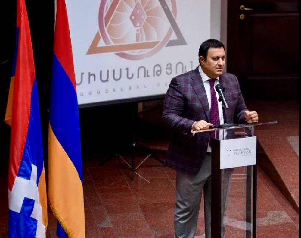 Ժողովրդի ծոցից պետք է դուրս գան նոր որակի առաջնորդներ. ձախողված ոլորտները պետք է վերականգնել․ Արման Վարդանյան