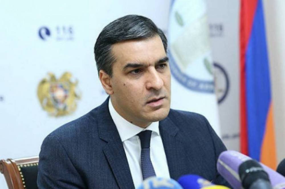 Չի կարելի սեփական ժողովրդին սպառնալ պատերազմով և «մեղա» գալով Ադրբեջանի առաջ` ապահովել «դելիմիտացիա». Թաթոյան