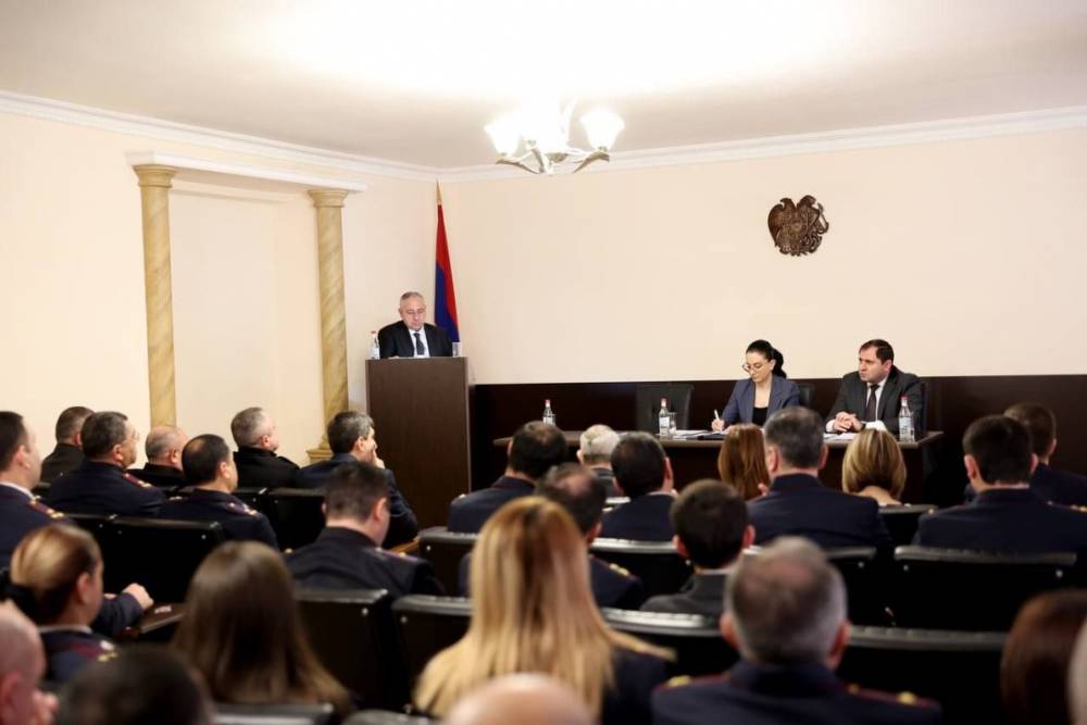 Սուրեն Պապիկյանն ու Աննա Վարդապետյանն անդրադարձել են մի շարք կարևոր հարցերի