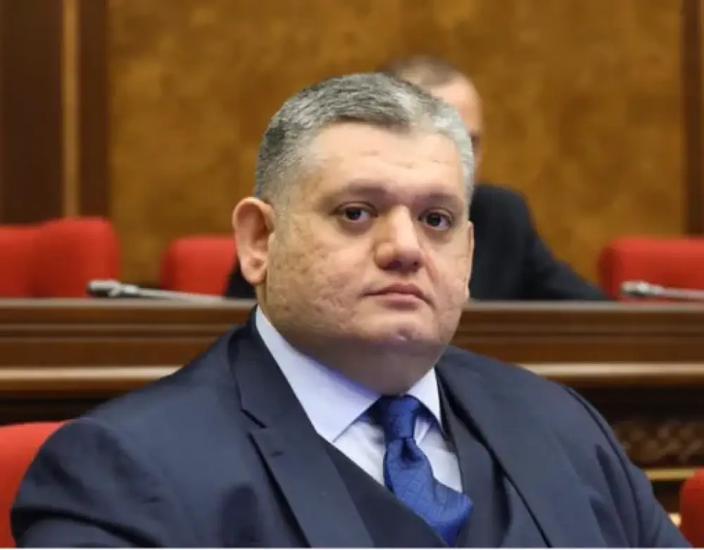 ՀՀ-ն նոր գրվող դասագիրք չէ, որտեղ կարելի է ջնջել պատմական իրողությունների էջերը, նորից շարադրել այն