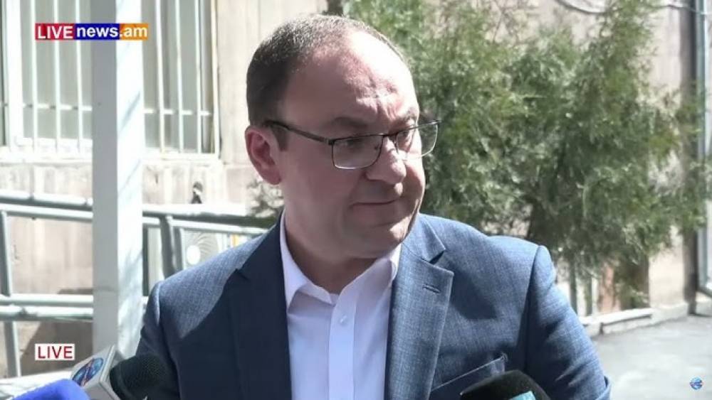 Հակակոռուպցիոն կոմիտեն մանր ժուլիկություններ է սկսել. Անահիտ Խալաթյանի ձերբակալման որևէ հիմք չկա, այլապես չէին դիմի նիկոլիզմի. Բաբայան