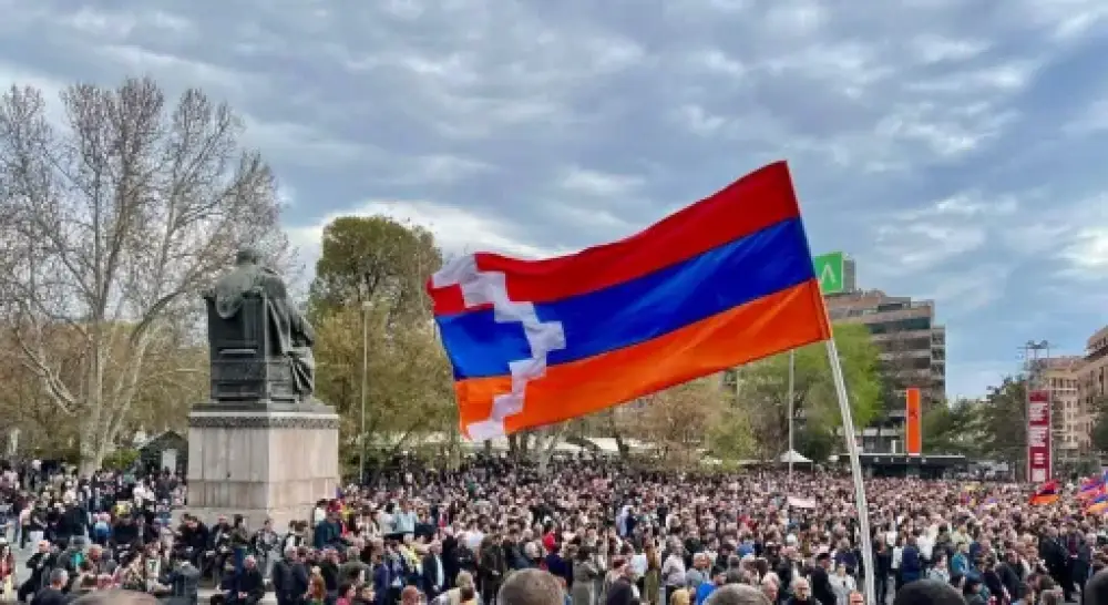 Արցախի հրաժարումով Հայաստանը ոչ թե փրկվեց, այլ դարձավ ավելի անպաշտպան․ Սաղաթելյան