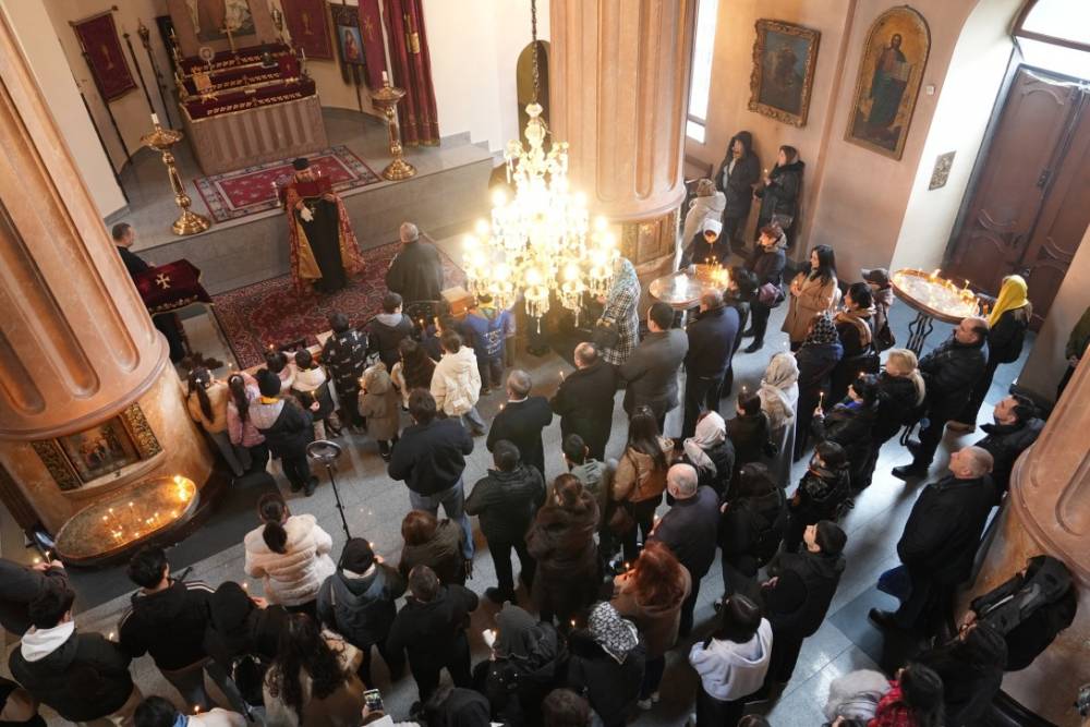 Թբիլիսիի հայկական եկեղեցում մատուցվել է հոգեհանգստյան կարգ՝ ի հիշատակ Սումգայիթյան ջարդերի զոհերի