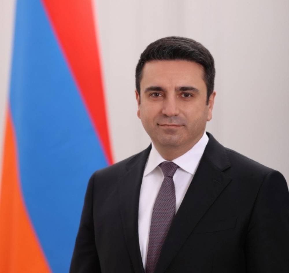 Ձեր՝ օրեցօր մեծացող ներգրավվածությունը պետական կառավարման և այլ ոլորտներում յուրահատուկ ներշնչանքի աղբյուր է մեզ՝ տղամարդկանց համար․ Ալեն Սիմոնյանի ուղերձը