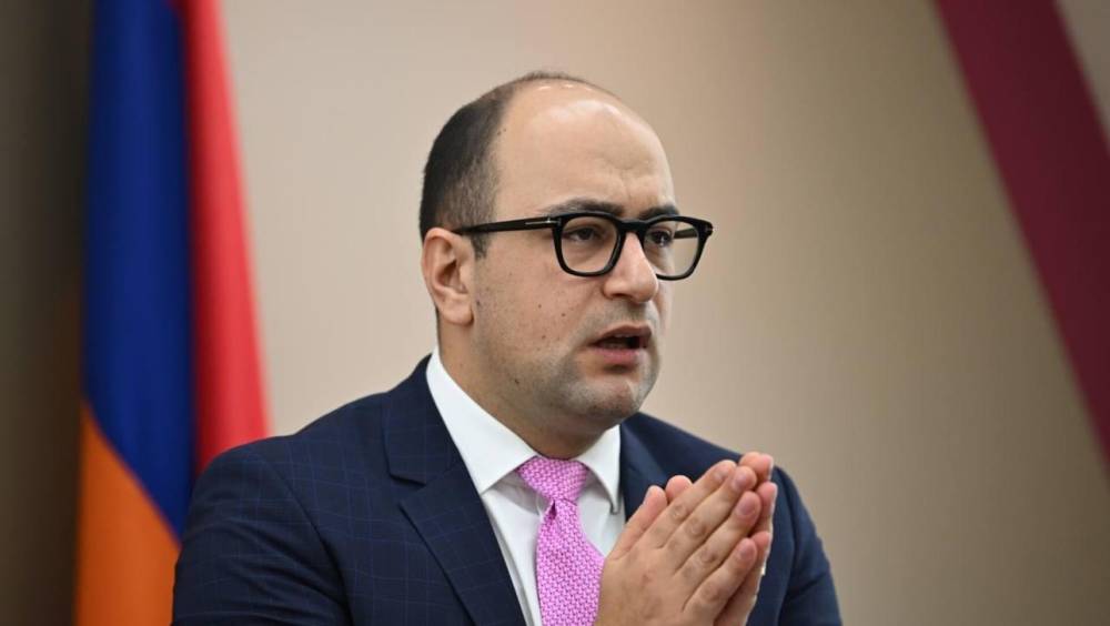 «Ադրբեջանը չպիտի խառնվի ՀՀ ներքին գործերին» հարցին ՔՊ-ն «ձեռնպահ է» քվեարկել. Հայկ Մամիջանյանը մանրամասներ է հայտնում (տեսանյութ)