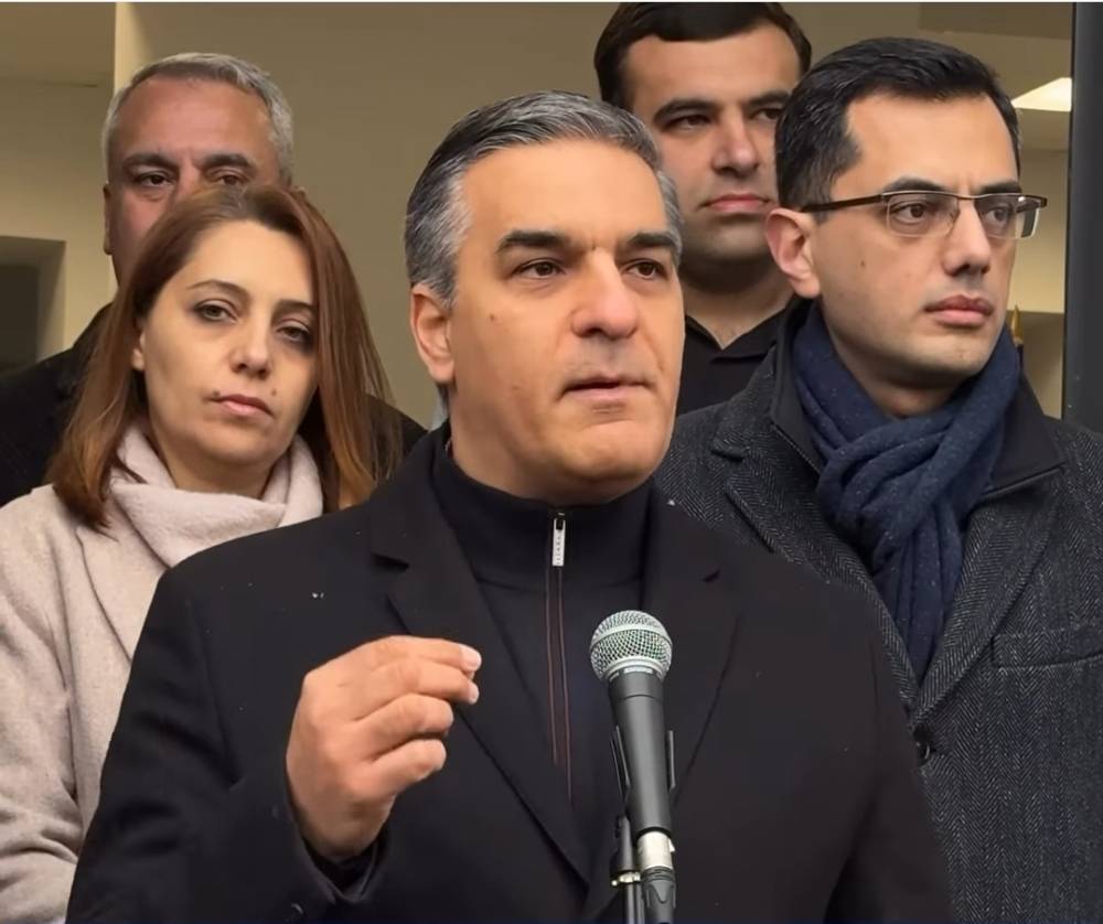 Պետությունը պետք է այնպես կազմակերպի կրթությունը, որ երեխան դպրոցից պատրաստվի բուհին. Արման Թաթոյան