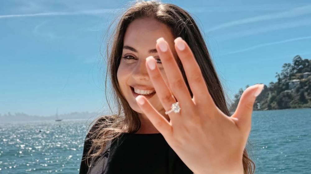 1000 անգամ հա. Աննա Մաքսիմը նշանվել է