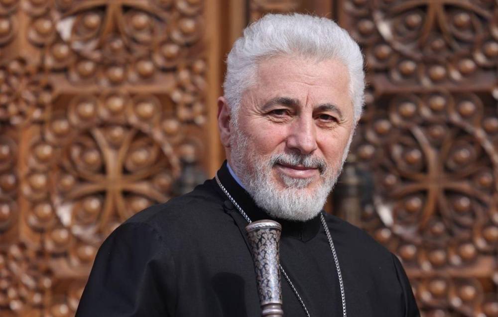 Կաթողիկոսի դեմ դատավճիռ կայացնողը կանարգվի, ժողովուրդը կшնիծի նրա տոհմը. Եզրաս արքեպիսկոպոս Ներսիսյան