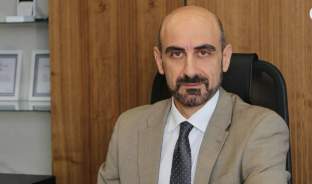 Որոշել է երեքին «փուռը տալ»․ «Հրապարակ»