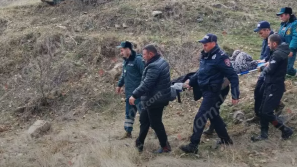 Մարտունիում կինը գլորվել է սարից ու հայտնվել ձորում