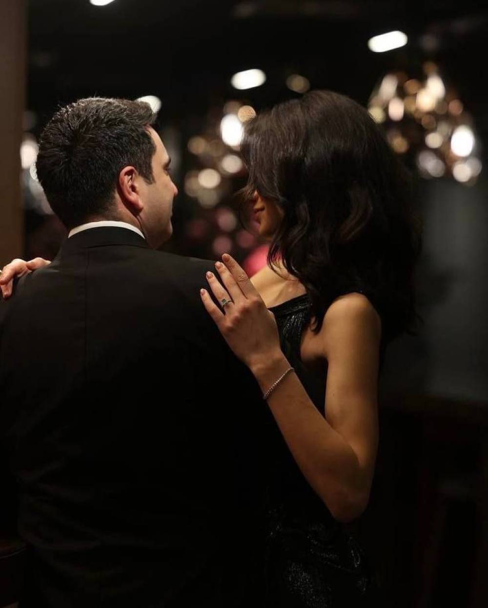 Ալեն Սիմոնյանի նշանդրեքին մասնակցել է ընդամենը 11 հոգի