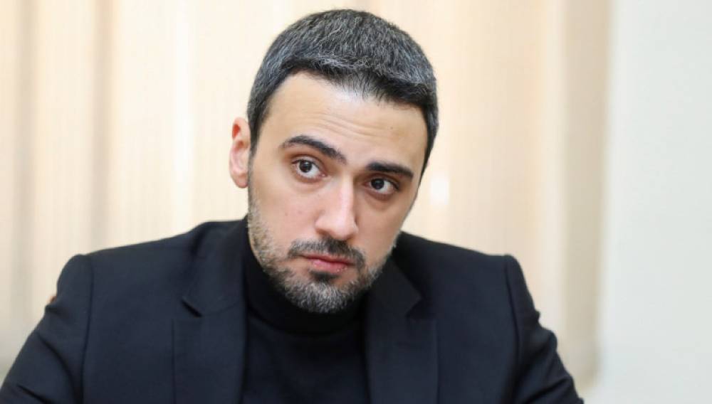 Այս ողջ ժամանակահատվածում հերթական սուտն էր տարածվում. Սամվել Կարապետյանին թույլ չէին տվել տեսաուղերձով հանդես գալ․ Արամ Վարդևանյան (տեսանյութ)