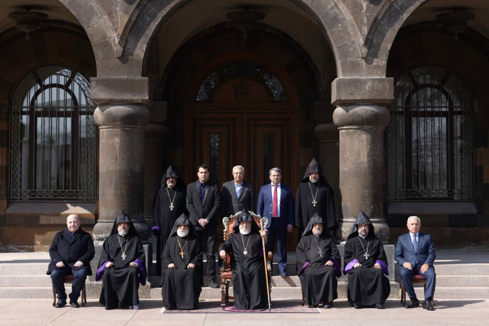 Մերժելի ենք համարում Փաշինյանի կողմից Եվրախորհրդարանում Հայոց Եկեղեցու հասցեին հնչեցրած մեղադրական շինծու վերագրումները․ Գերագույն հոգևոր խորհուրդ