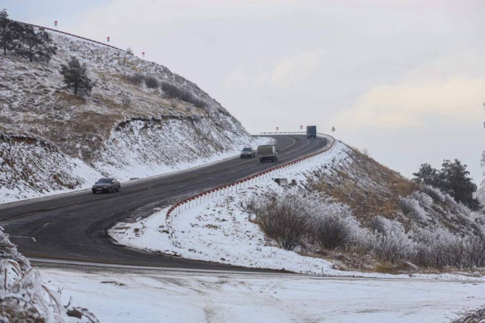 Ճամբարակ-Բերդ ավտոճանապարհը փակ է. Չիվա-Ելփին ավտոճանապարհը և Սպիտակի ոլորանները փակ են կցորդով բեռնատարների համար