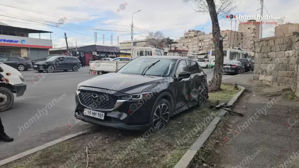 Սեբաստիա փողոցում բախվել են «Opel Astra»-ն, «BMW X1»-ը և «Mazda CX-5»-ը. Կան վիրավորներ