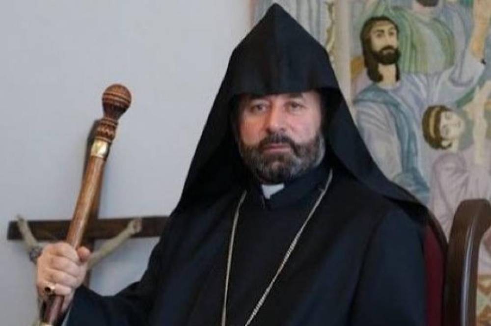 Հակաեկեղեցական արշավը ճաքեր է տալիս`Կոտայքի թեմի առաջնորդը լքո՞ւմ է Փաշինյանին․ «Հրապարակ»