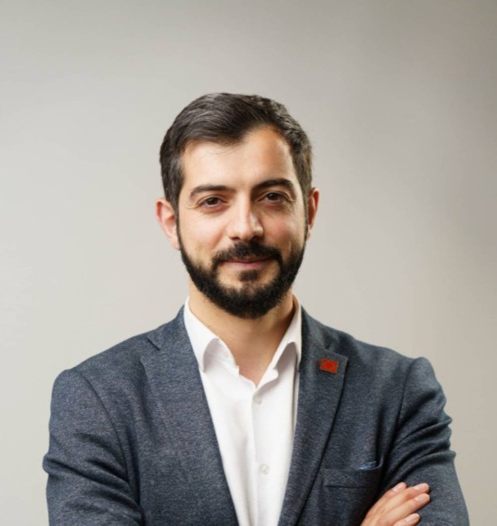 Ինչպե՞ս ստացվեց, որ մինչև IRI-ի հարցման հրապարակումը իշխանությունից ելույթներում արդեն հղում էին անում հենց այս հարցման թվերին. Արմեն Խաչիկյան