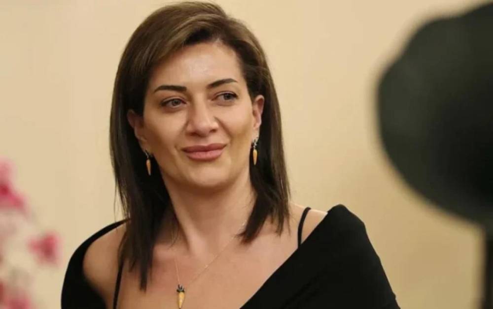 Բաժանվելը լավ է ազդել․ Աննա Հակոբյանը խնջույքի ողջ ընթացքում պարել է․ «Հրապարակ»