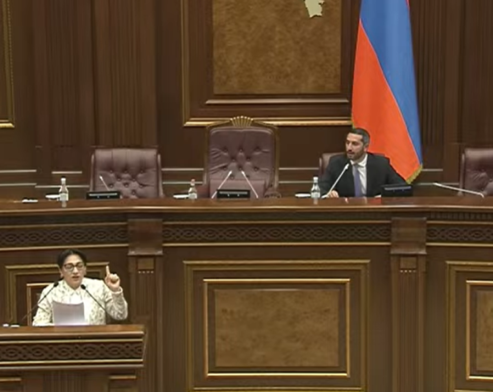 «Շահրամանյանը պնդում է՝ վերջին հայտարարության տեքստը համաձայնեցվել է Փաշինյանի հետ», «ստում է, ներկա եմ եղել բոլոր զրույցներին». Գալստյանը և Ռուբինյանը ԱԺ-ում վիճեցին