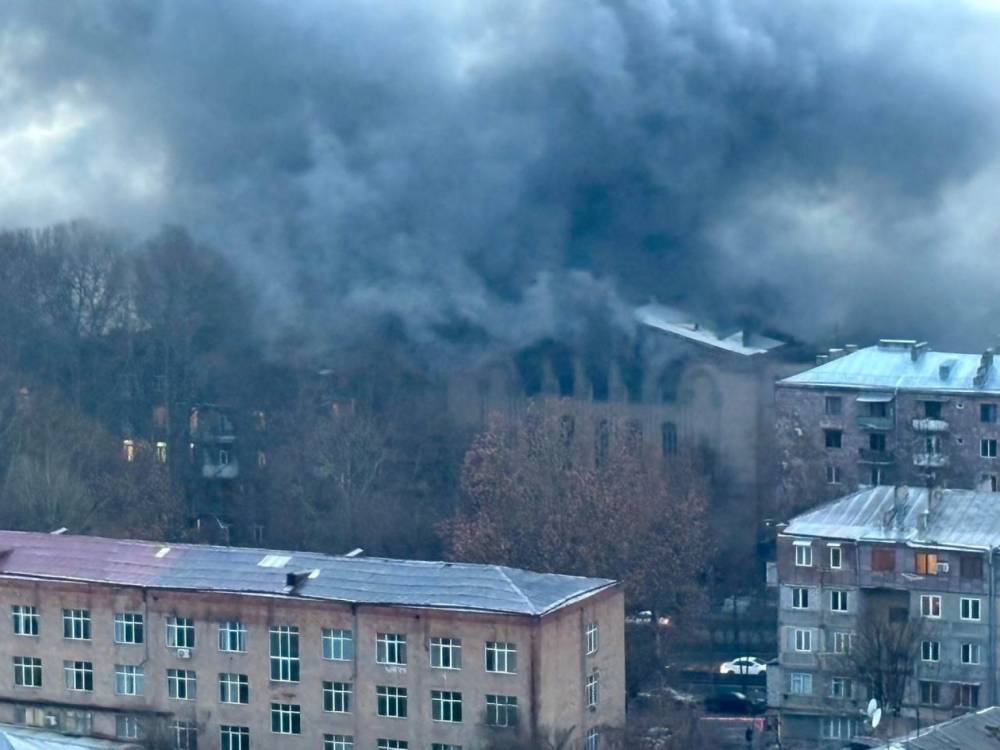 Հրատապ․ «Կանազի» մշակույթի տանը սարսափելի հրդեհ է բռնկվել․ Տեսանյութ