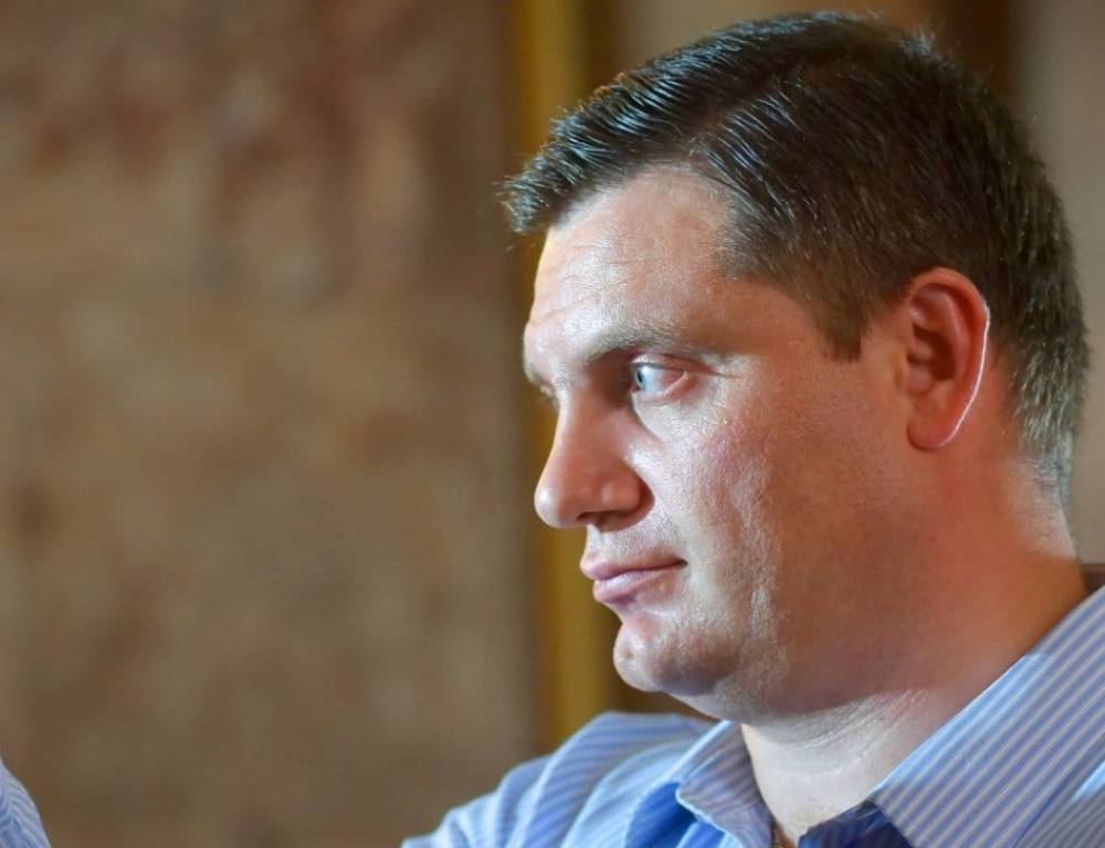 «Հայաստանը կարիք ունի ուժեղ կառավարման և դա հնարավոր է ուժեղ Սամվել Կարապետյանի հետ» ․ Արմեն Եզեկյանը միացել է «Ուժեղ Հայաստան» կուսակցությանը (Տեսանյութ)