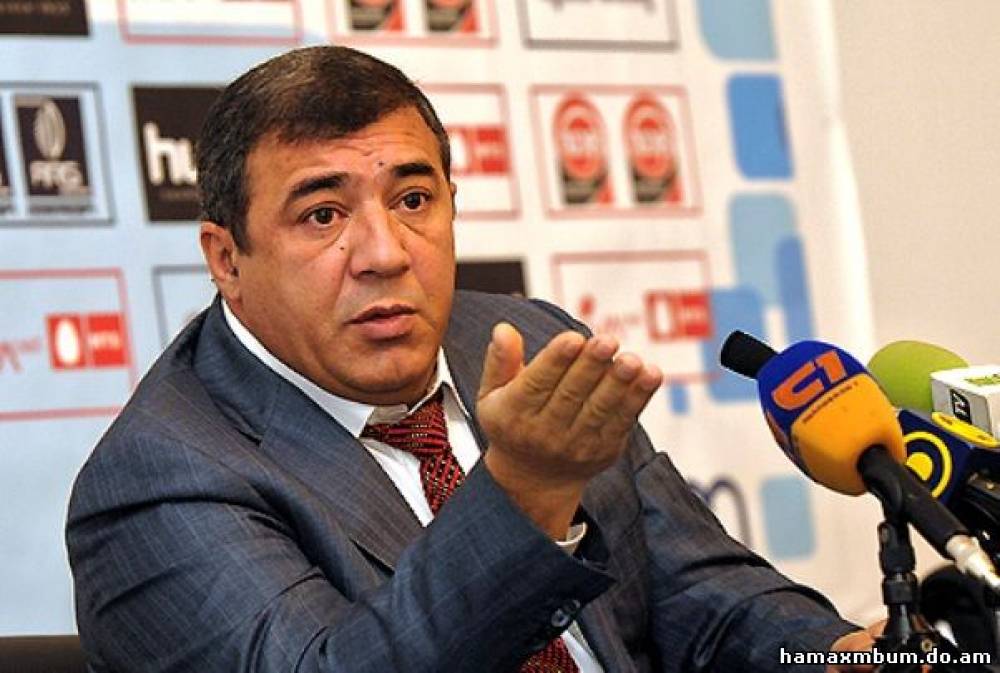 Ռուբեն Հայրապետյանն ասուլիս է տալիս (ուղիղ)