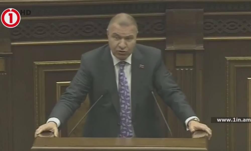 Պարոն Բեքարյան, ո՞վ է ձեզ իրավունք տվել երկրորդ քաղաքական ուժին ինչ-որ բաներ ասել