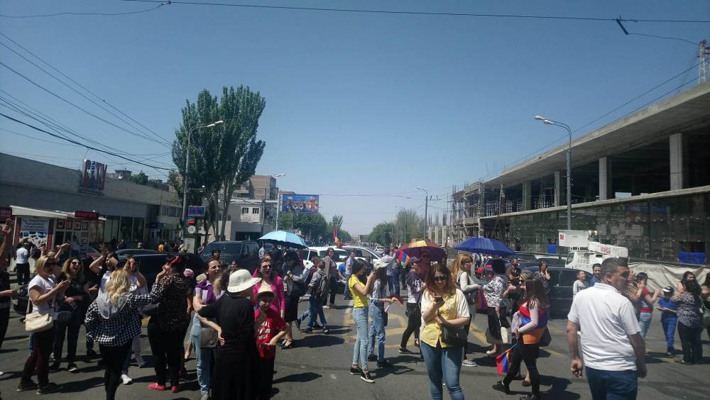 Արեշցիները հրաժարվում են թշվառ ապրելուց (տեսանյութ)