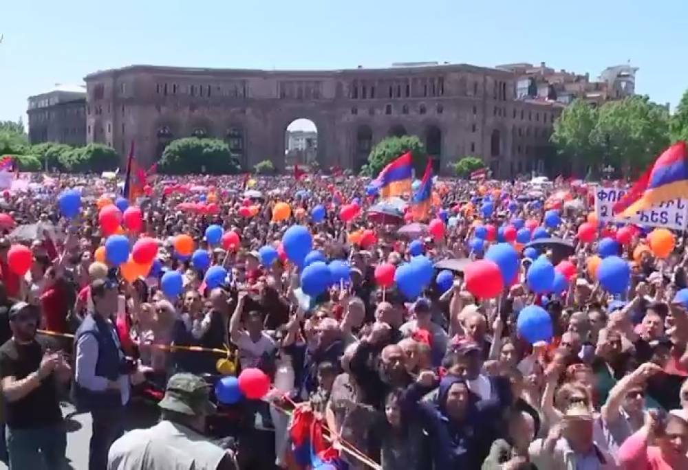 Նախագահը խորհրդակցությունները շարունակելու կոչ է անում