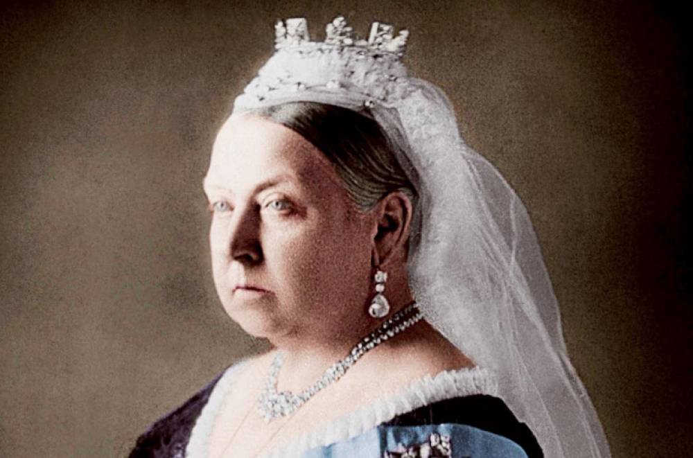 Վիկտորյա թագուհու ներքնազգեստը աճուրդի է հանվելու Մեծ Բրիտանիայում (լուսանկարներ)