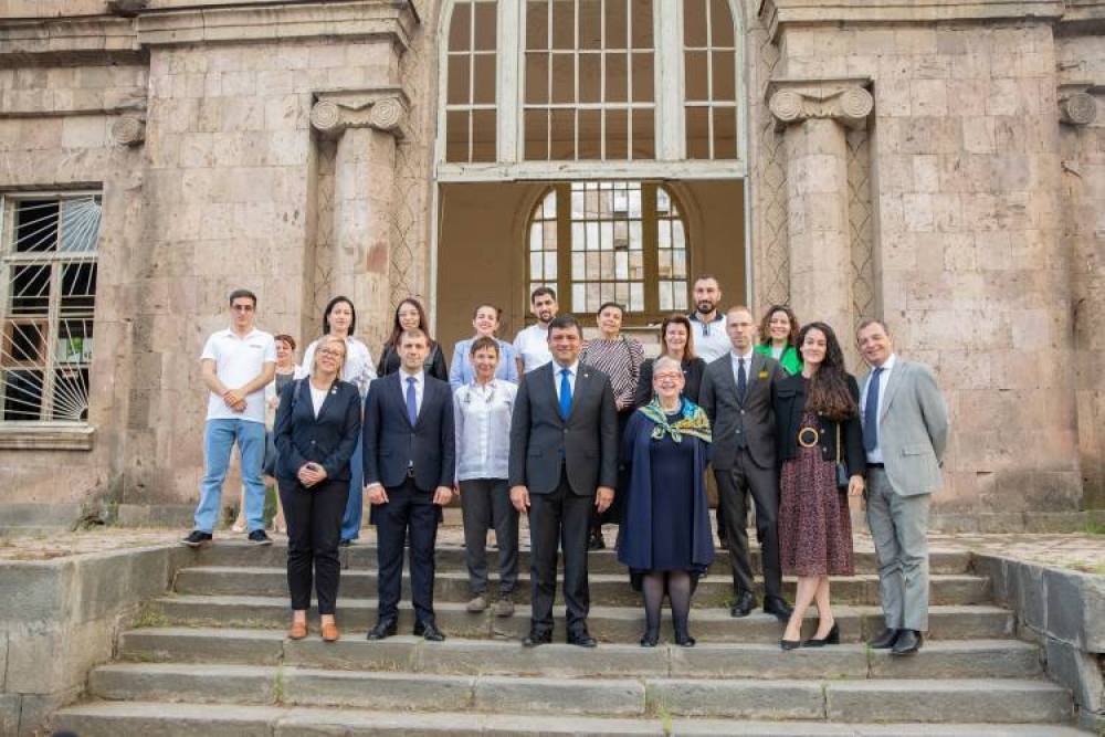 Սյունիքը Արևմուտքի ուշադրության կենտրոնում «Հրապարակ»