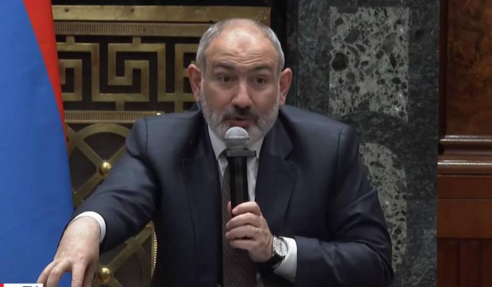 «Էդ հողերը որ հանձնել ենք, քանի՞ մարդ էր ապրում էդ հողերի վրա». Փաշինյան