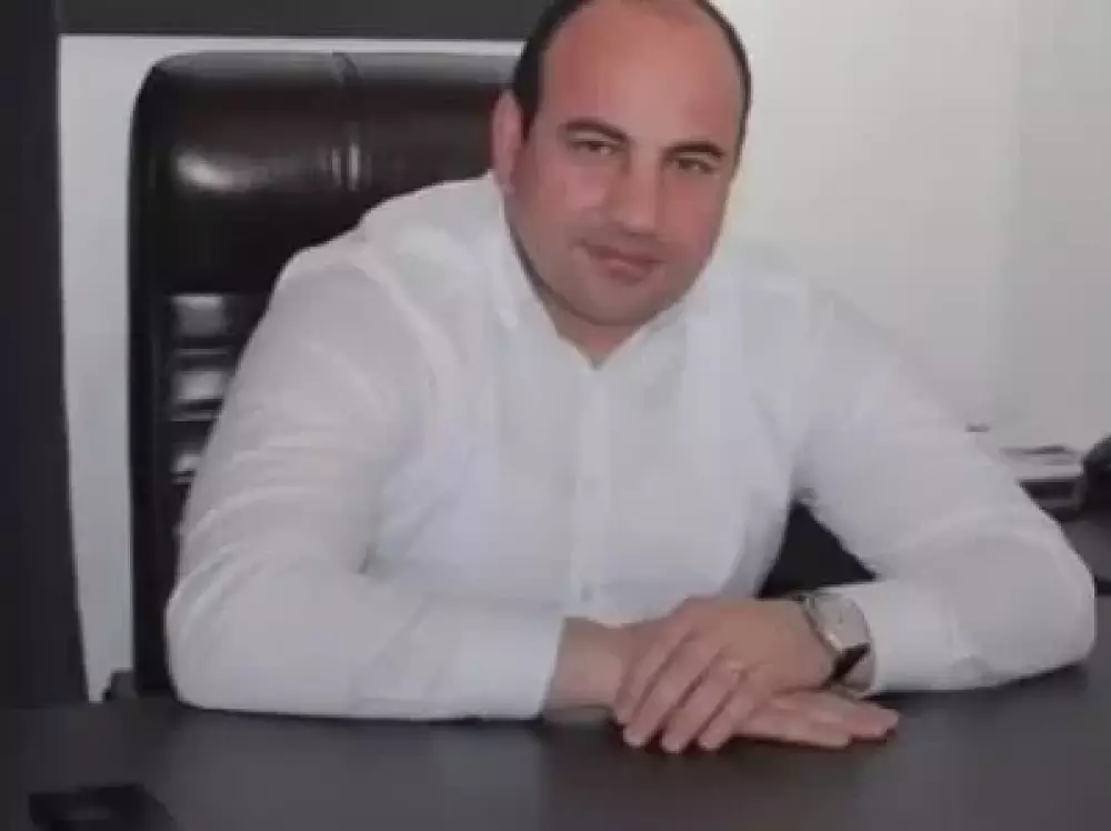 Նախկին փոխմարզպետը կրկին «ռազբորկաների» կիզակետում է հայտնվել․ փորձում են փրկել․ «Ժողովուրդ»