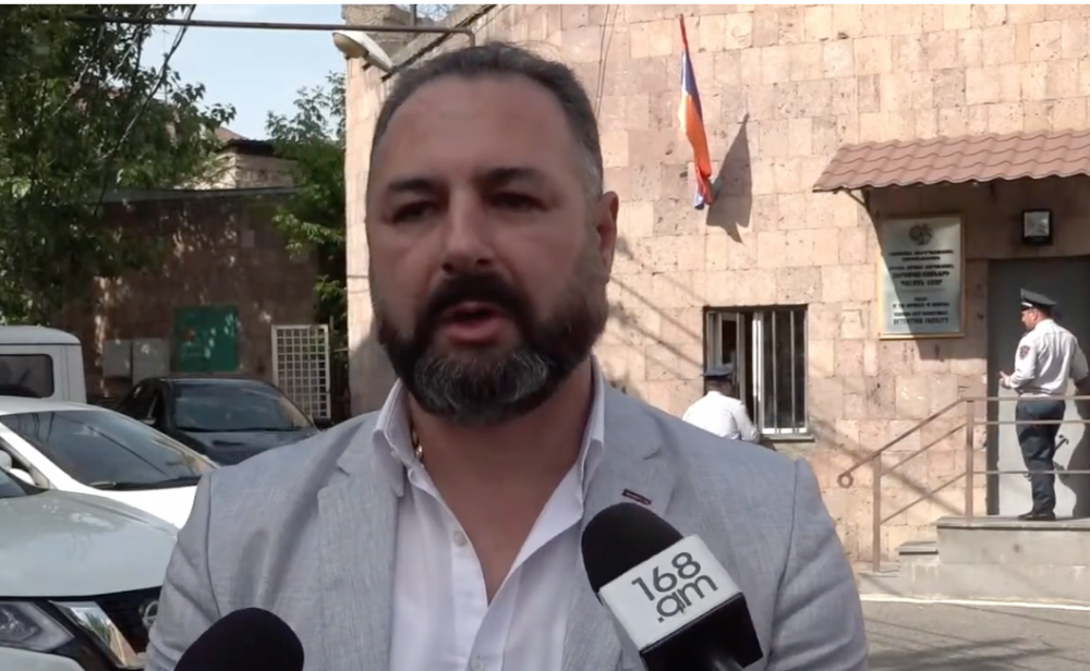 Գրել են, թե իբր Գայանե Հակոբյանը կարող է կրկին առևանգել Աշոտ Փաշինյանին, դրա համար էլ ձերբակալել են