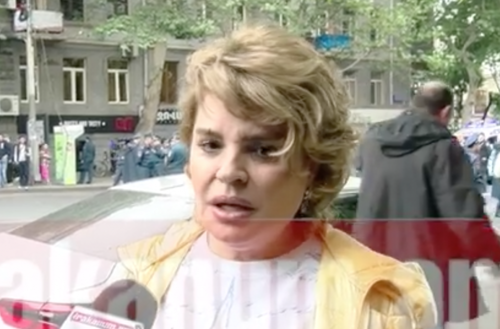 Կադրերը տեսել եմ, ոչ մի առևանգում չկար, էդ ի՞նչ էր եղել, որի համար կալանավորում են զոհվածի մորը․ Ռուզաննա Խաչատրյան