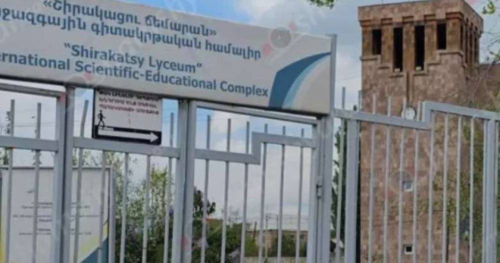 Ճեմարանի 13-ամյա սանը ցած է նետվել պատուհանից. նա ծայրահեղ ծանր վիճակում հոսպիտալացվել է