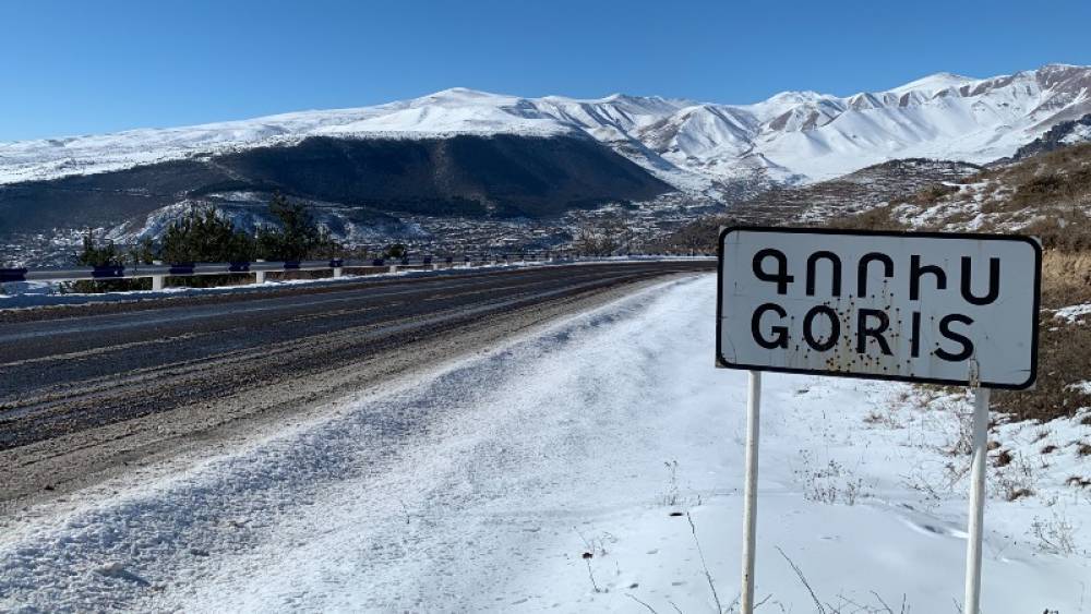 Քաջարան քաղաքում, Գորիս-Տաթև և Գորիս-Նորավան ճանապարհներին ձյուն է տեղում