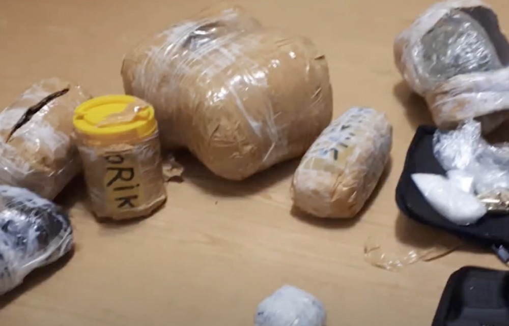 ԱԱԾ․10 կիլոգրամ քանակությամբ թմրանյութի, զենքի ներմուծման նոր դեպք է բացահայտվել / ՏԵՍԱՆՅՈՒԹ