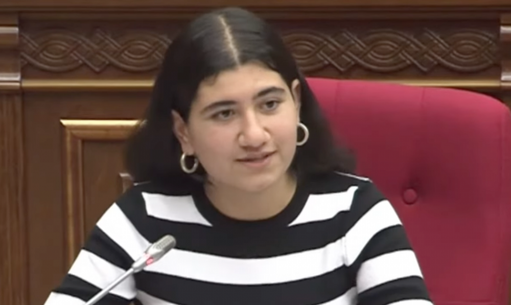 Շուշան Փաշինյանն ԱԺ-ում է